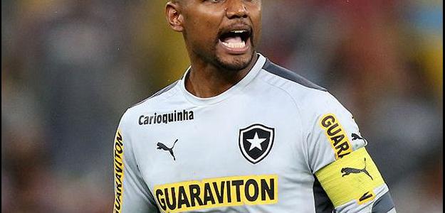 Goleiro Jefferson negou que esteja negociando com o São Paulo para 2015